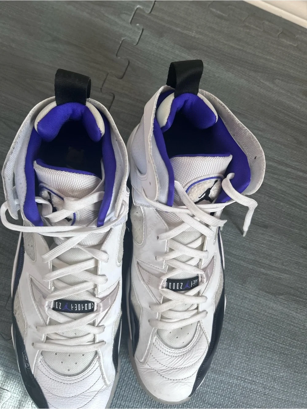 Jordan wear scuffs